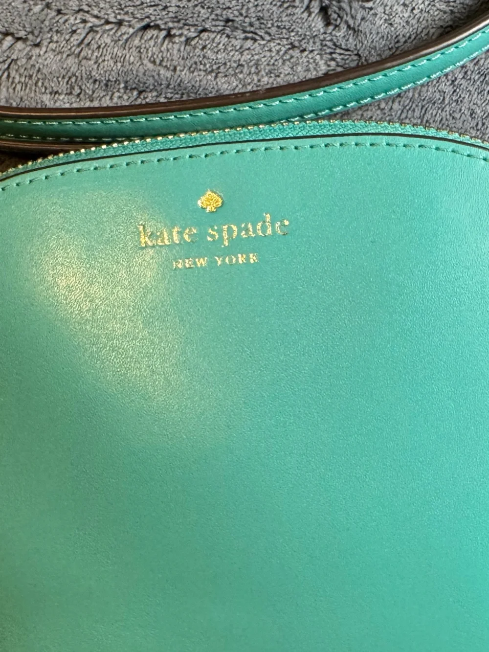 Kate Spade New York Kali Small Dome Crossbody, in Green